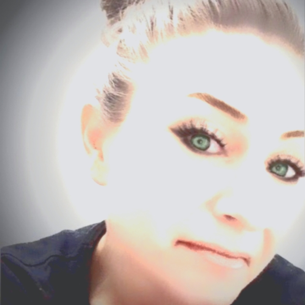 Meet your Posher, LeAnne